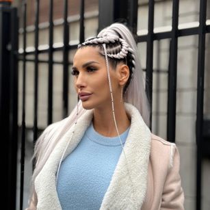 Model - Nadia Rossa hotblonde