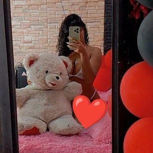 Model - Lizz Ivanov culogrande