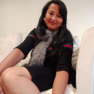 Model - RosaPretty COQUETTE