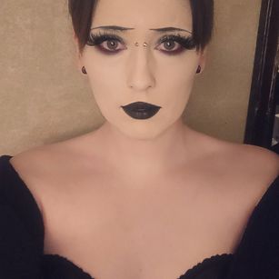 Model - Aivey Goth Makeup