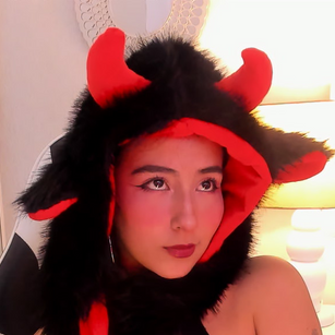 Model - VioletaFosterr feet