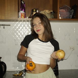 Model - Lina Siren teen