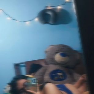 Model - Emily bigtits