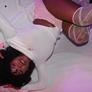 Model - Kehlanni anal