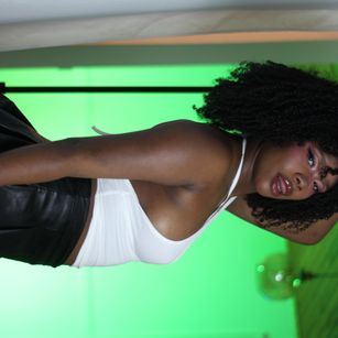 Model - Kehlanni feet