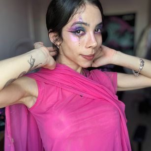 Model - Sofie Kimino fastresponse