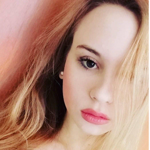 Model - LikaMilas fuck