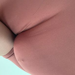 Model - EyesUpHere hugeboobs