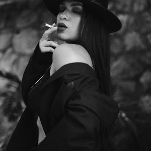 Model - kiimblake anal