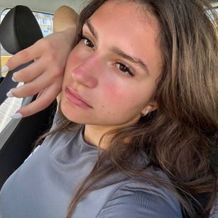 Model - Valery squirt