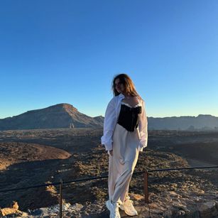 Model - Valery orgasm