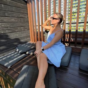 Model - DemiMoore dirtytalk