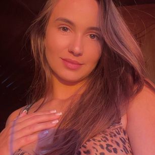 Model - PleasantKittyforU pussy