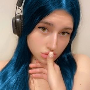 Model - KristinaScott 18