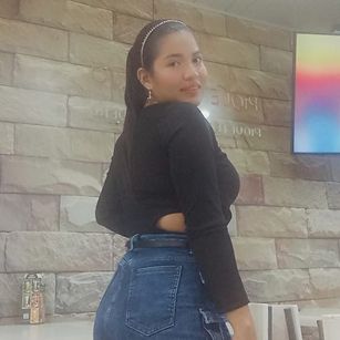 Model - la_nana petite