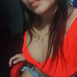 Model - la_nana squirt