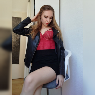 Model - SweetGirl25 Blonde