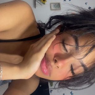 Model - Penelope young