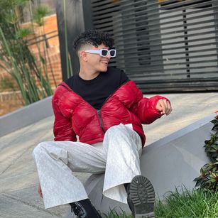 Model - Patrick Sanzz feet