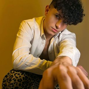 Model - Patrick Sanzz cum