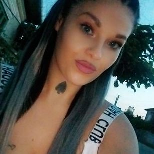 Model - FreyaParker NATURAL