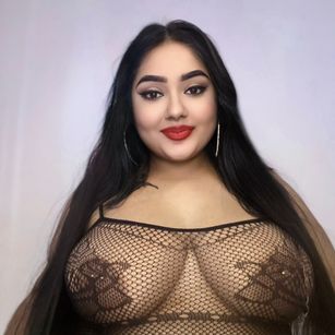 Model - Freaky Aria kinky