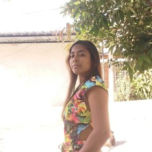 Model - Im_Tania Playroll