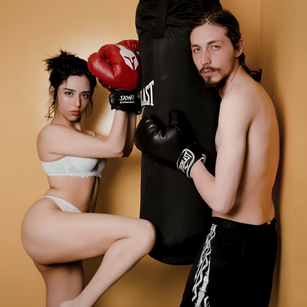 Model - Ariana Roux sex