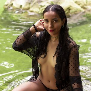 Model - LucyDerby anal