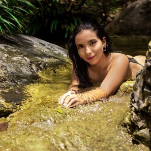 Model - LucyDerby anal