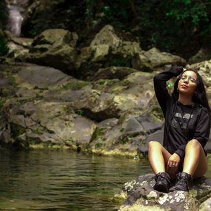 Model - LucyDerby latina