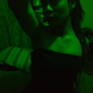 Model - Mishone Hot