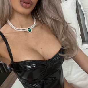 Model - Skyler Davis HD