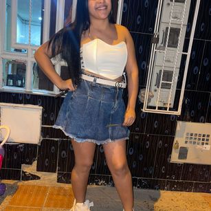 Model - Emily  Doux tits