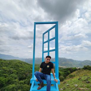 Model - Alex bans anal