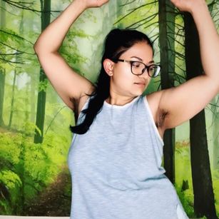 Model - Goddess Sonia natural