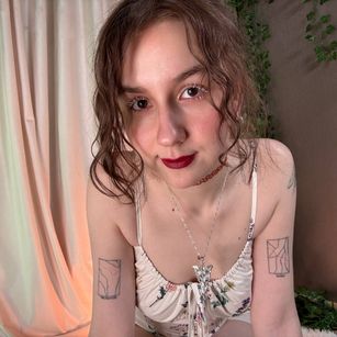 Model - Frances young