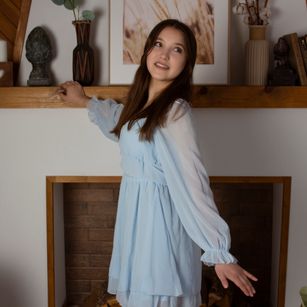 Model - AngelikaBarnes twerk