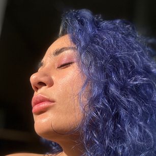 Model - Mira Wair joi