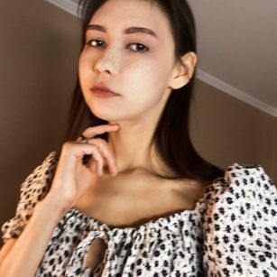 Model - Bella cuckold