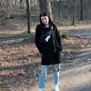 Model - alona love Anal