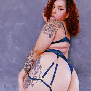 Model - Sakura Hairy toys