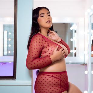 Model - BigBoobsGirl blowjob