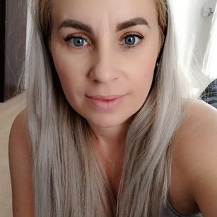 Model - LIsaAkiraxxx boobs