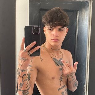 Model - master_777xxx cum