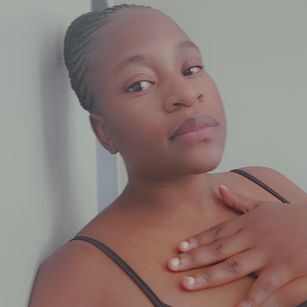 Model - Lenshy Daloh Sexy