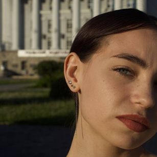 Model - Sofi_Lare young