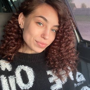 Model - Sofi_Lare asian