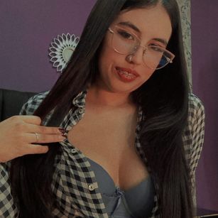 Model - MartinaSoler Seductive