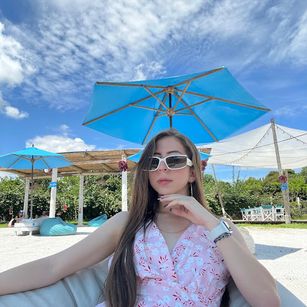 Model - Violeta Gill blowjob